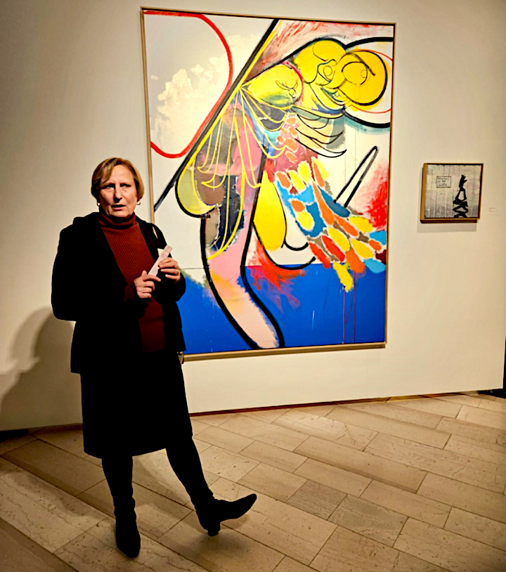 Frau vor Bild ohne Titel von Daniel Richter